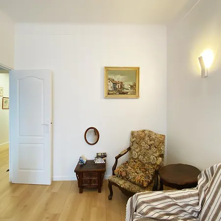 Corolle Whole Flat With Garden Near Paris * Vitry-sur-Seine